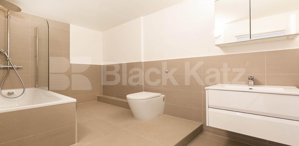 			Studio Apartment, 1 bath, 1 reception Apartment			 SPRINGFIELD HOUSE LOFTS-TYSSEN STREET, DALSTON/HAGGERSTON